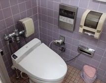 トイレ　自動水栓取替工事