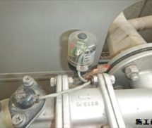 給水ポンプユニット　圧力センサ取替